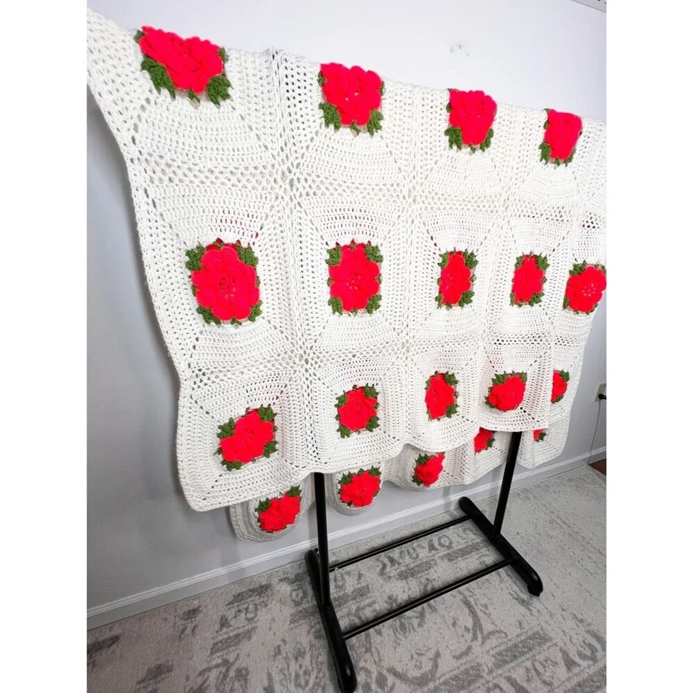 VTG Handmade Crochet Throw 3D Red Roses Granny Square Afghan 72”x60”